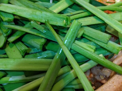 モヤシとキムチがむちゃくちゃうまい！無水キムチ鍋